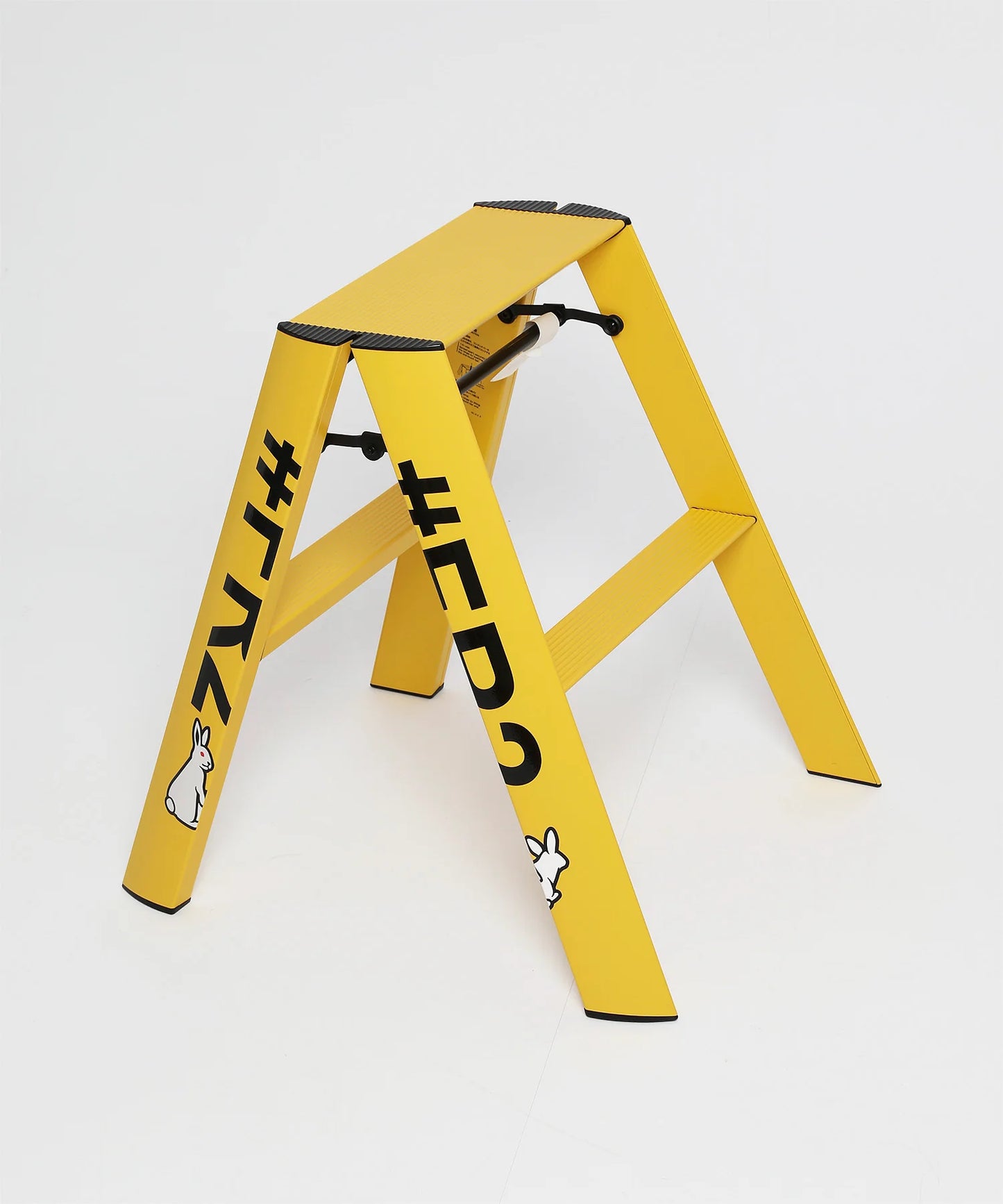 Hasegawa collaboration with #FR2 Stepladder