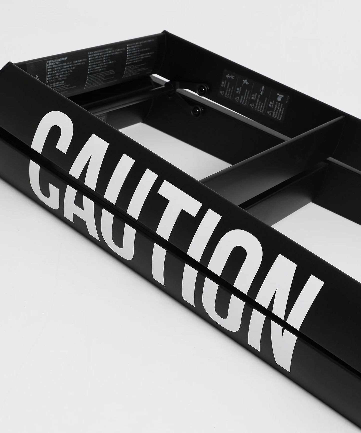 Hasegawa collaboration with #FR2 Stepladder