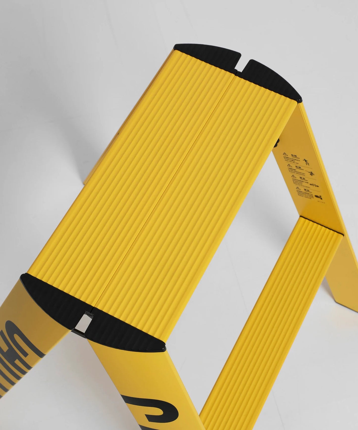 Hasegawa collaboration with #FR2 Stepladder
