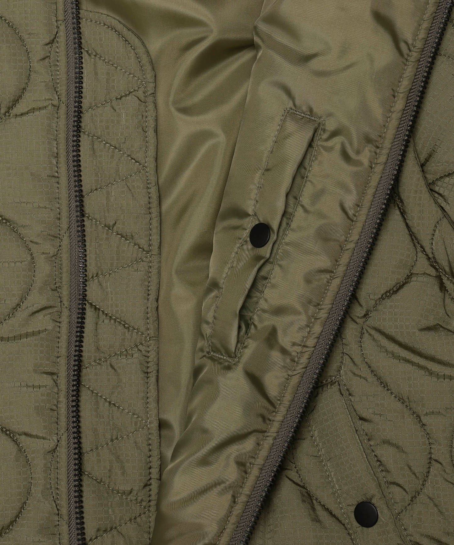 Nylon Rabbits Quilting 2Way Bomber Jacket