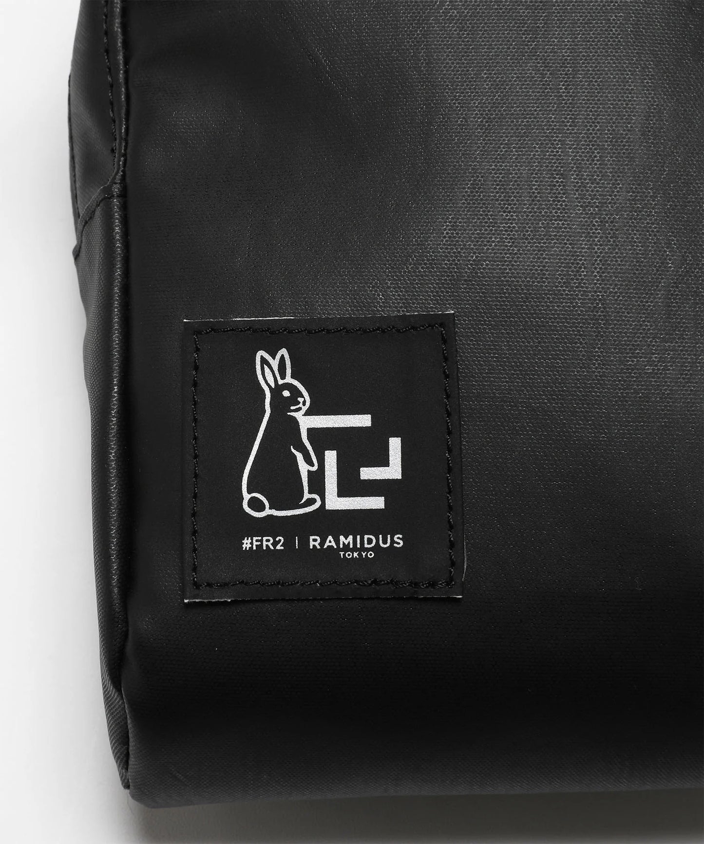 RAMIDUS collaboration with #FR2 Shoulder Pouch