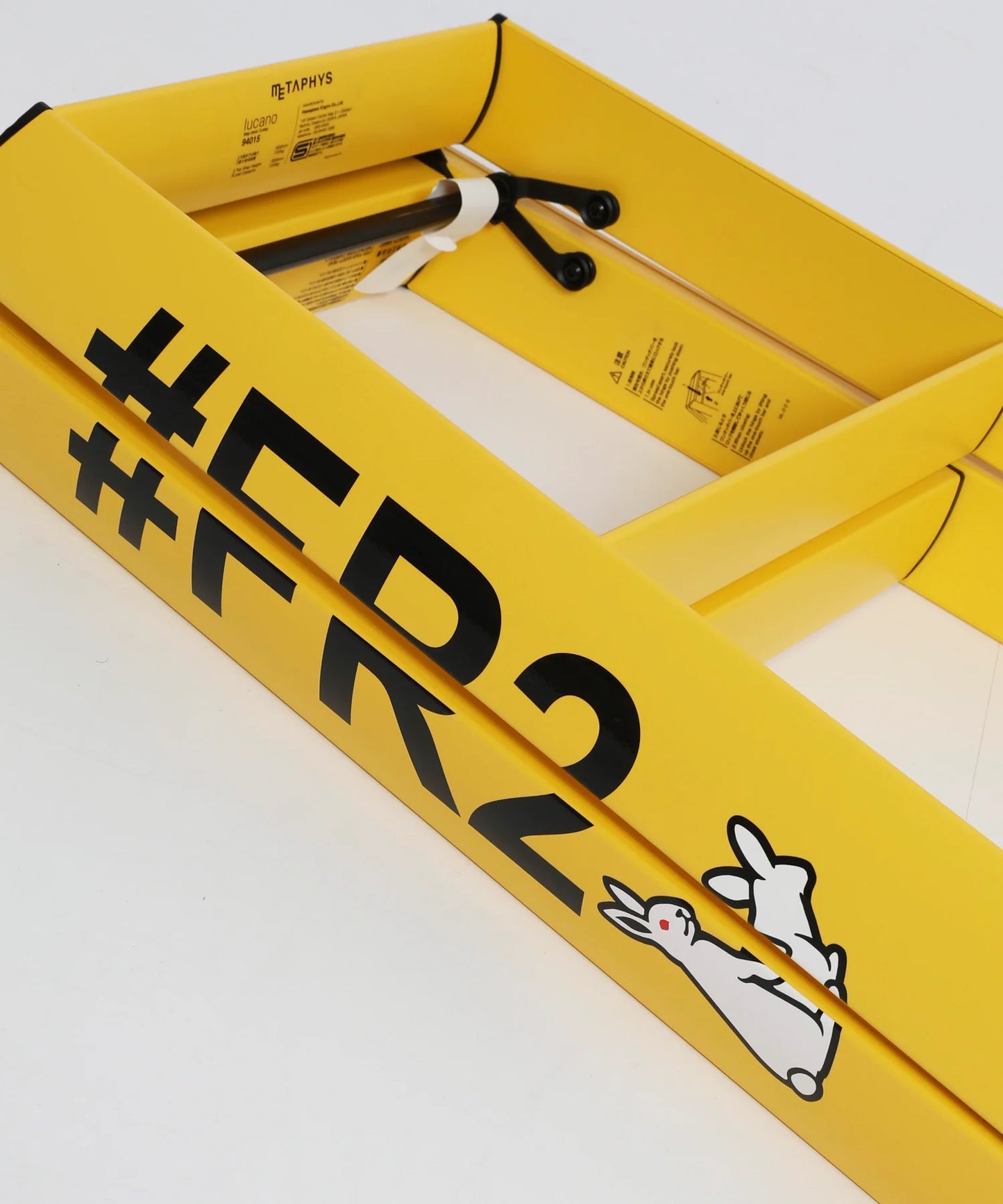 Hasegawa collaboration with #FR2 Stepladder