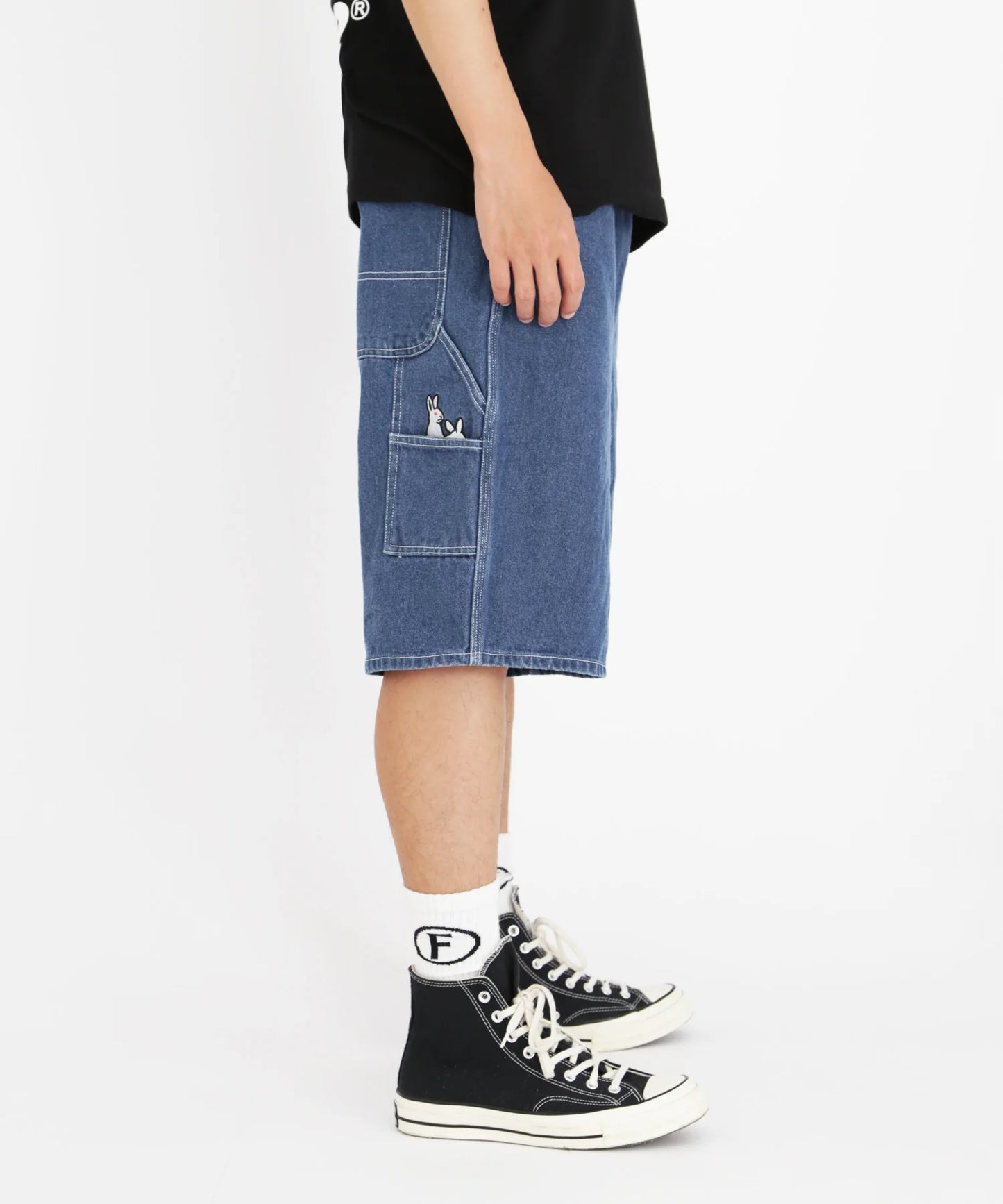 Back Pocket Icon Out Denim Short Pants
