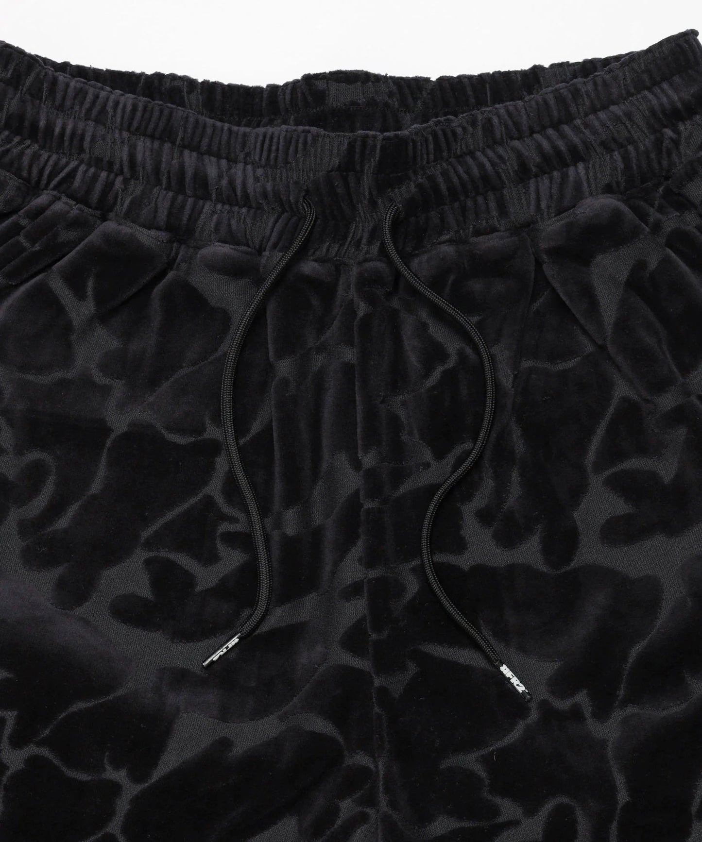 Pile Jacquard Rabbits Camo Short Pants