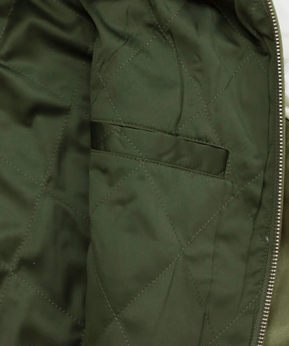 頭狂色情兎 Souvenir Jacket