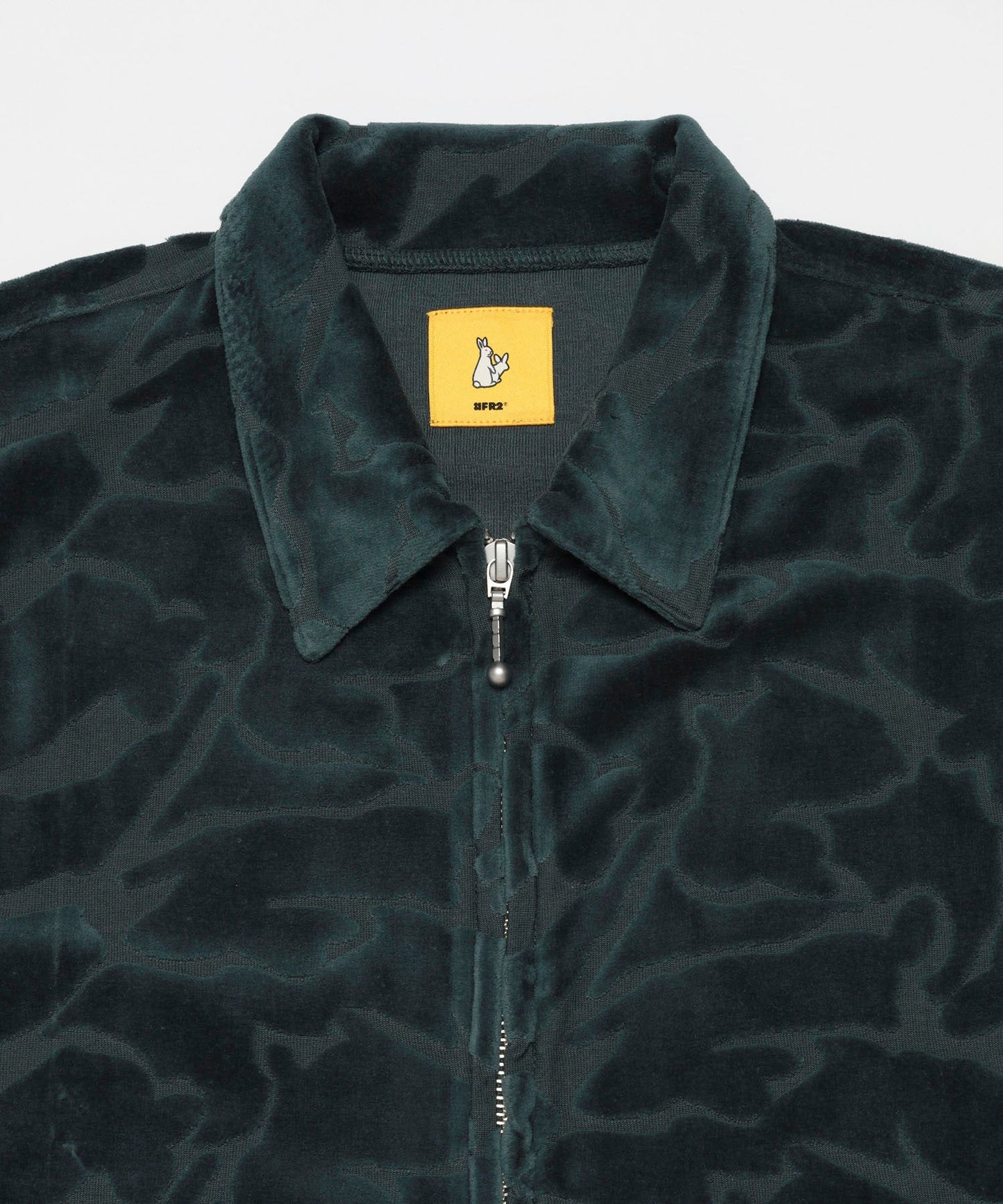 Pile Jacquard Rabbits Camo Short Sleeve Shirt