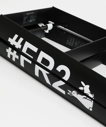 Hasegawa collaboration with #FR2 Stepladder