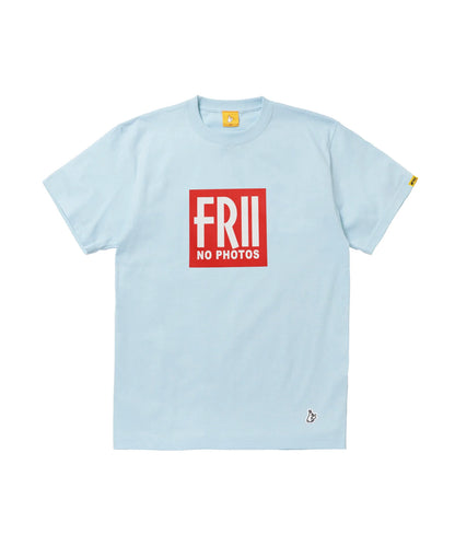 NO PHOTOS Box Logo T-shirt