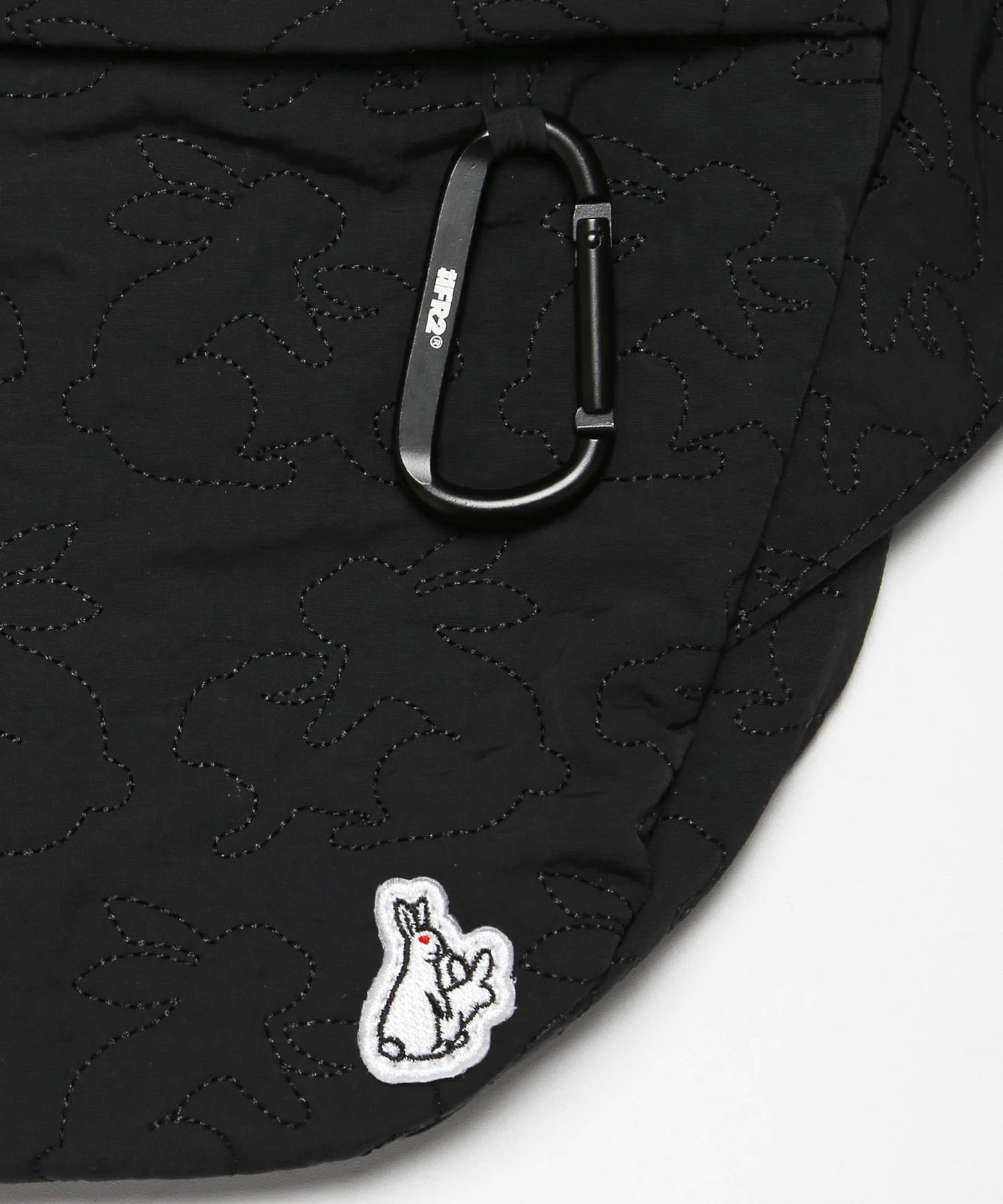 Rabbits Nylon Quilting Big Body Bag