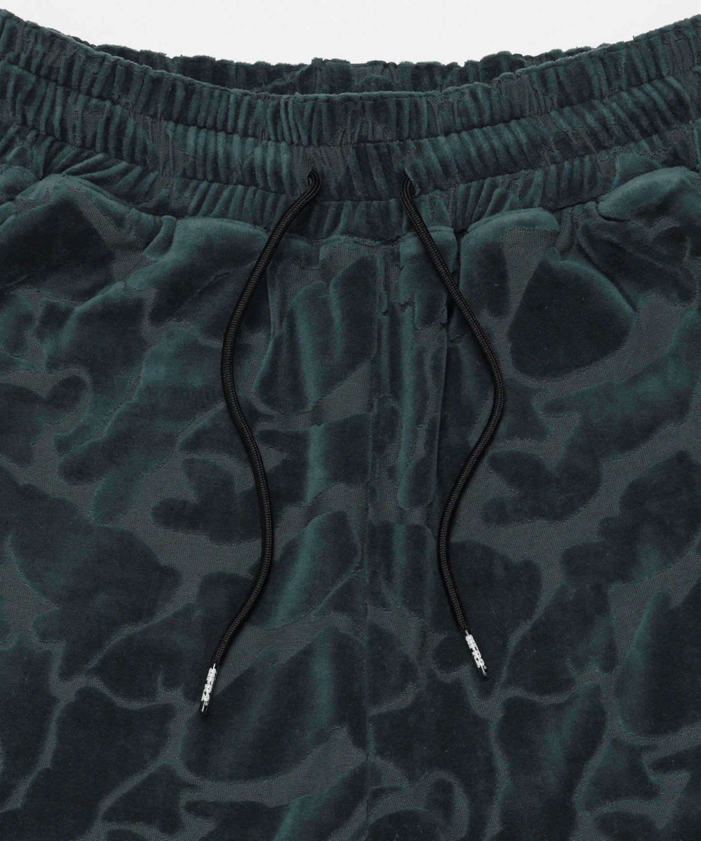 Pile Jacquard Rabbits Camo Short Pants