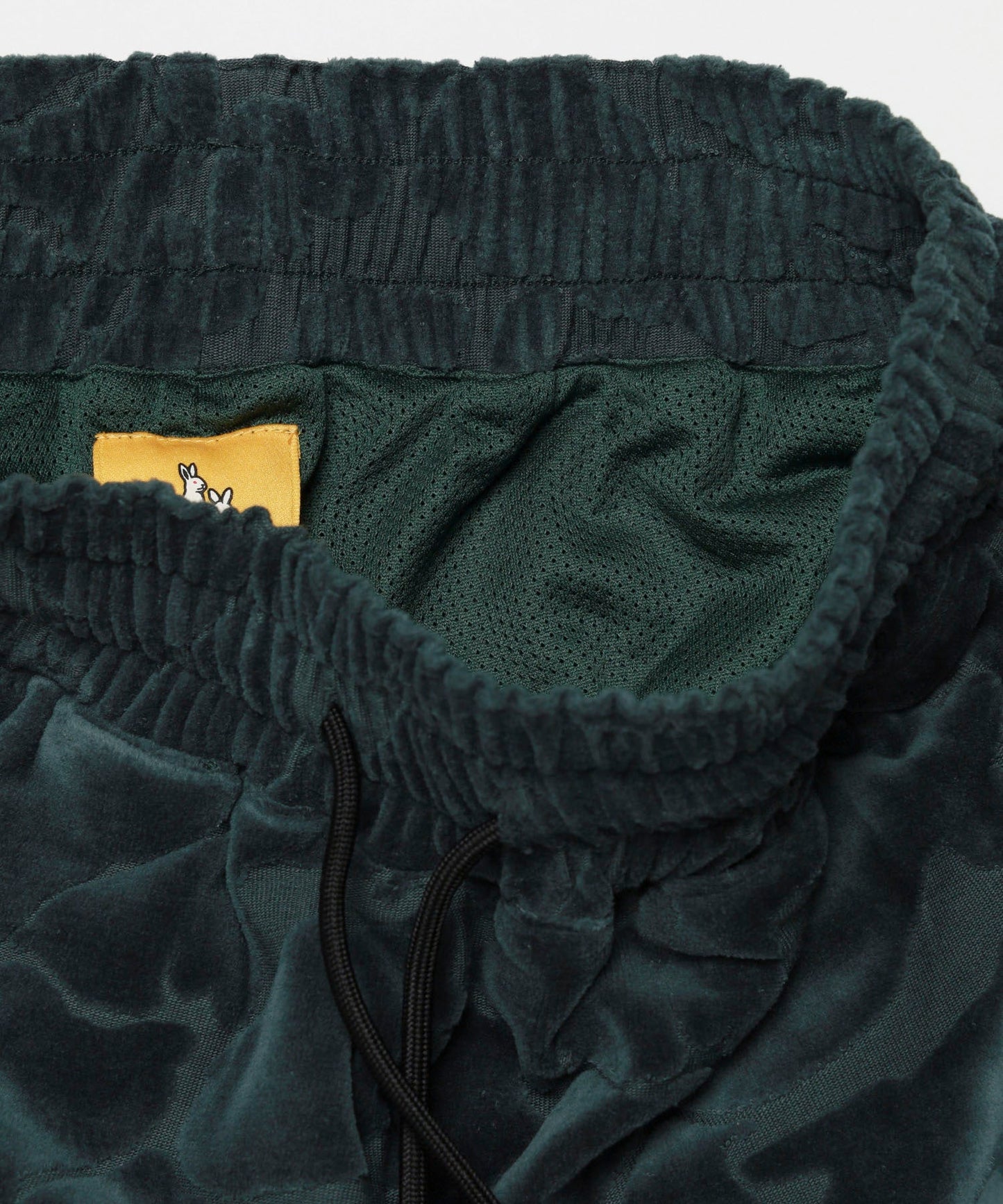 Pile Jacquard Rabbits Camo Short Pants