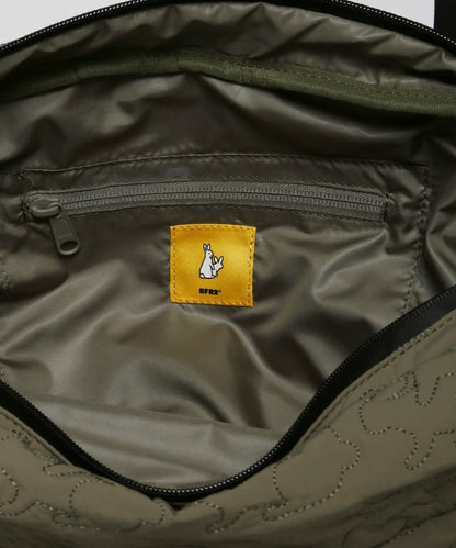 Rabbits Nylon Quilting Big Body Bag